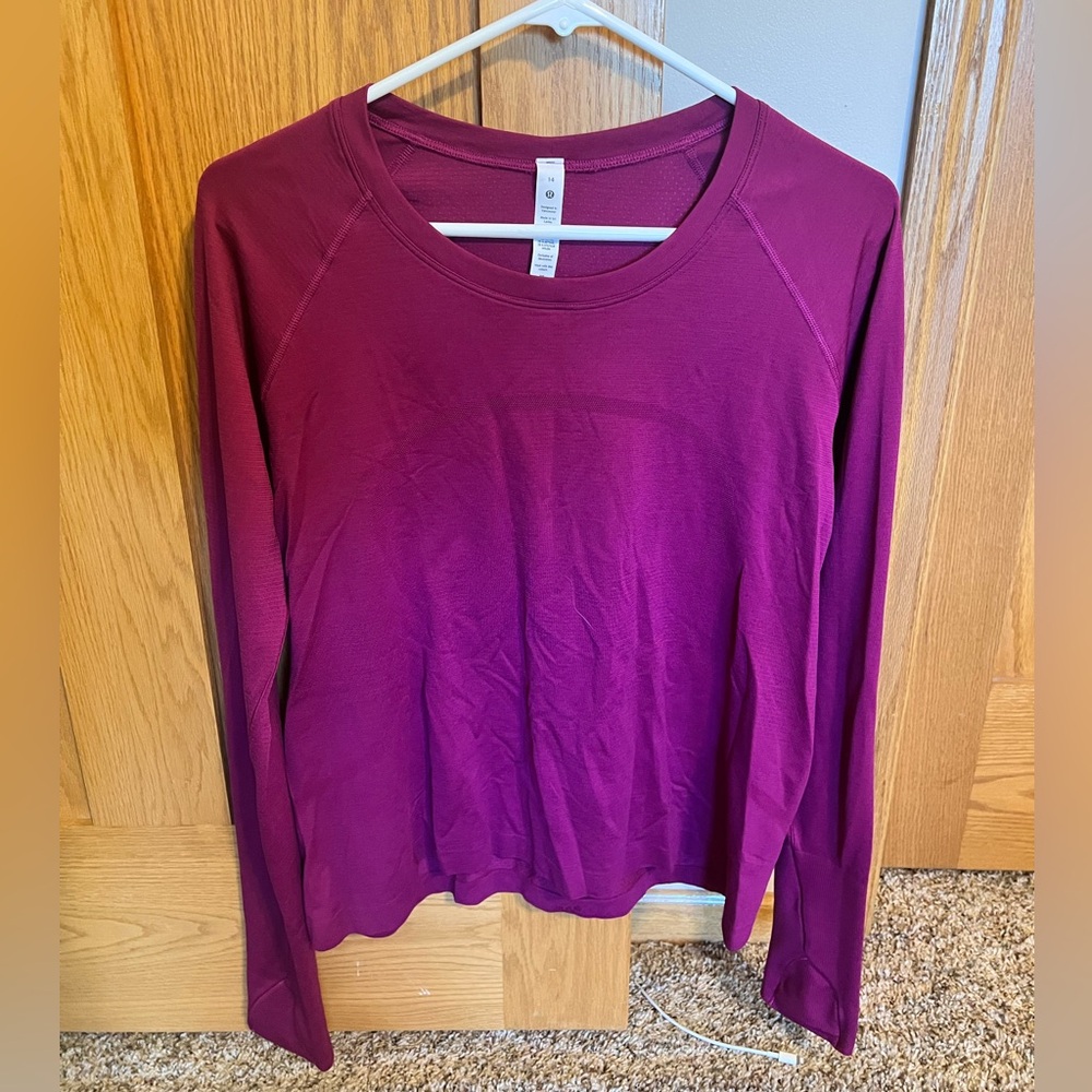 Lululemon Swiftly Tech LS 2.0